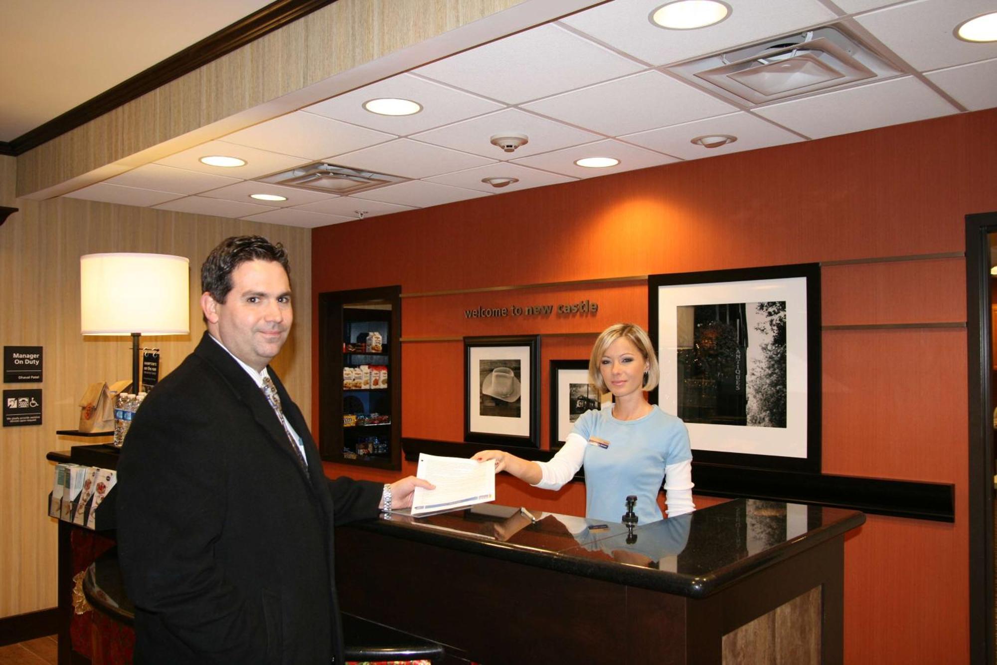 Hampton Inn & Suites New Castle, Pa Interieur foto