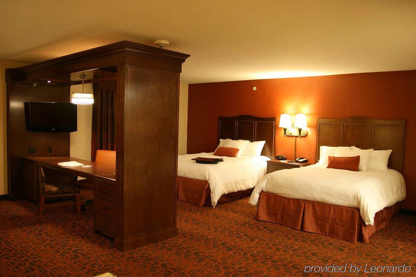 Hampton Inn & Suites New Castle, Pa Kamer foto
