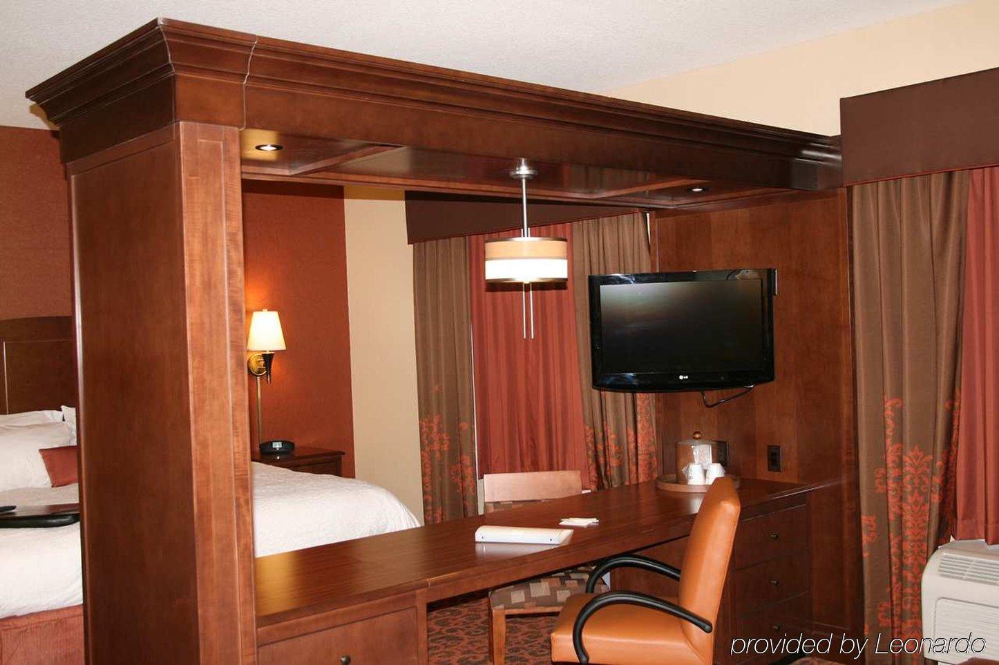 Hampton Inn & Suites New Castle, Pa Kamer foto