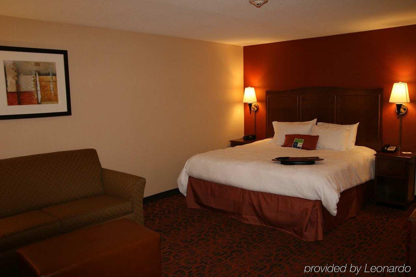 Hampton Inn & Suites New Castle, Pa Kamer foto